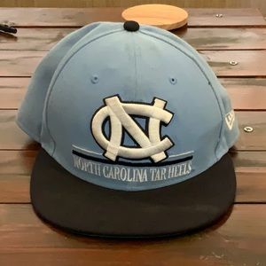 New Era brand - North Carolina Tar Heels flat bill